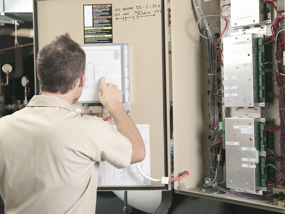 Signs Your Business Needs Field Service Scheduling Software